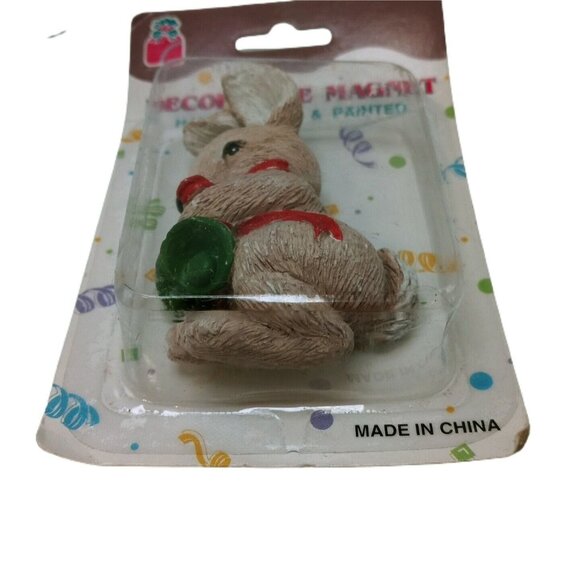 Decorative Rabbit Magnet Hand Casted & Painted With Red Bow Christmas Design - Picture 3 of 7
